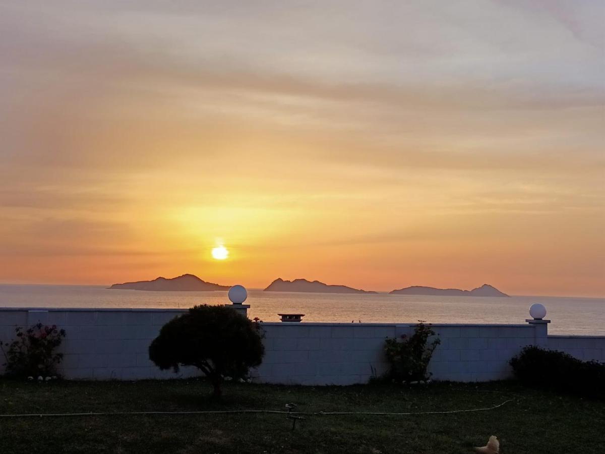 Precioso Apartamento Con Terreno Y Vistas A Cies Vigo Luaran gambar