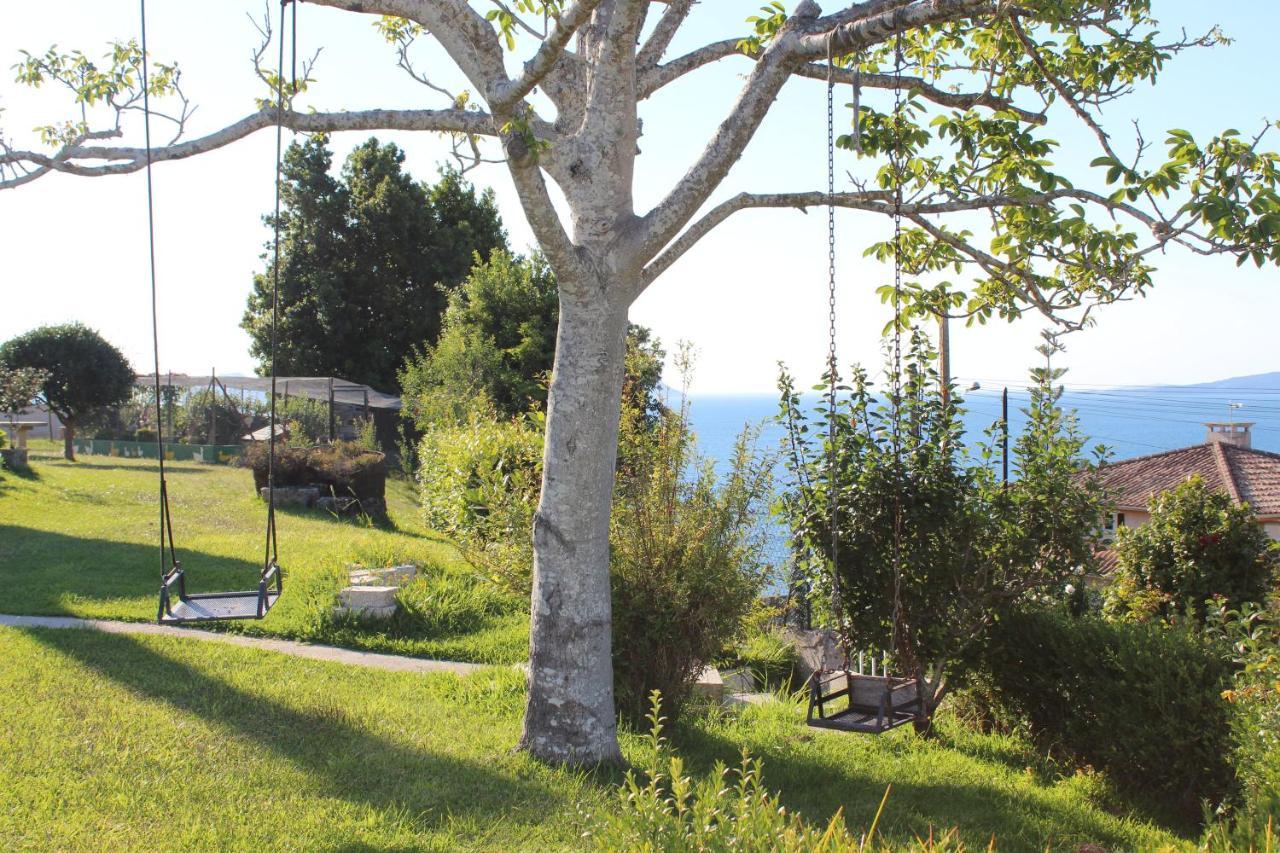 Precioso Apartamento Con Terreno Y Vistas A Cies Vigo Luaran gambar